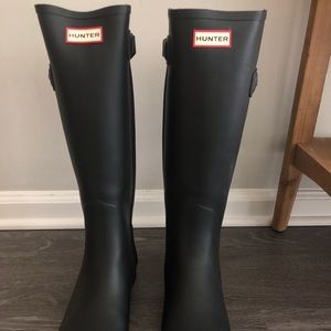 Hunter Refine Black Matte US 10 Boots w box